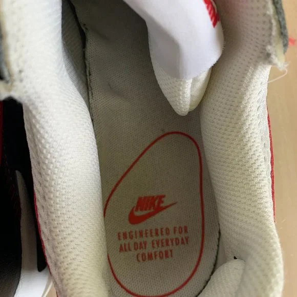 Nike Men's Air Max Excee White/University Red (CZ9204 100) - Picture 8 of 16